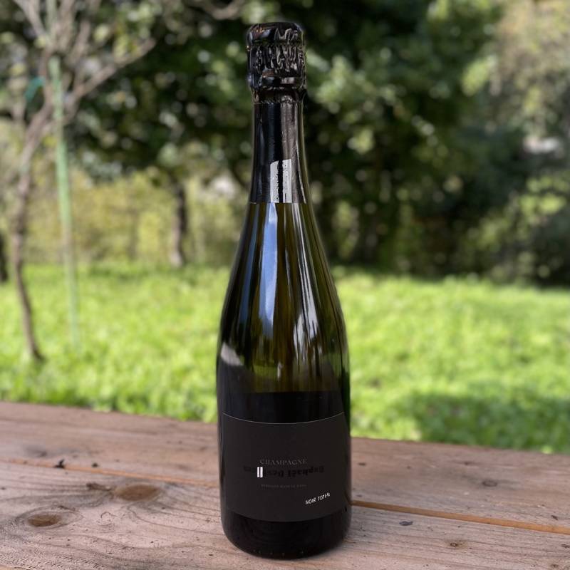 Champagne Noir Totem