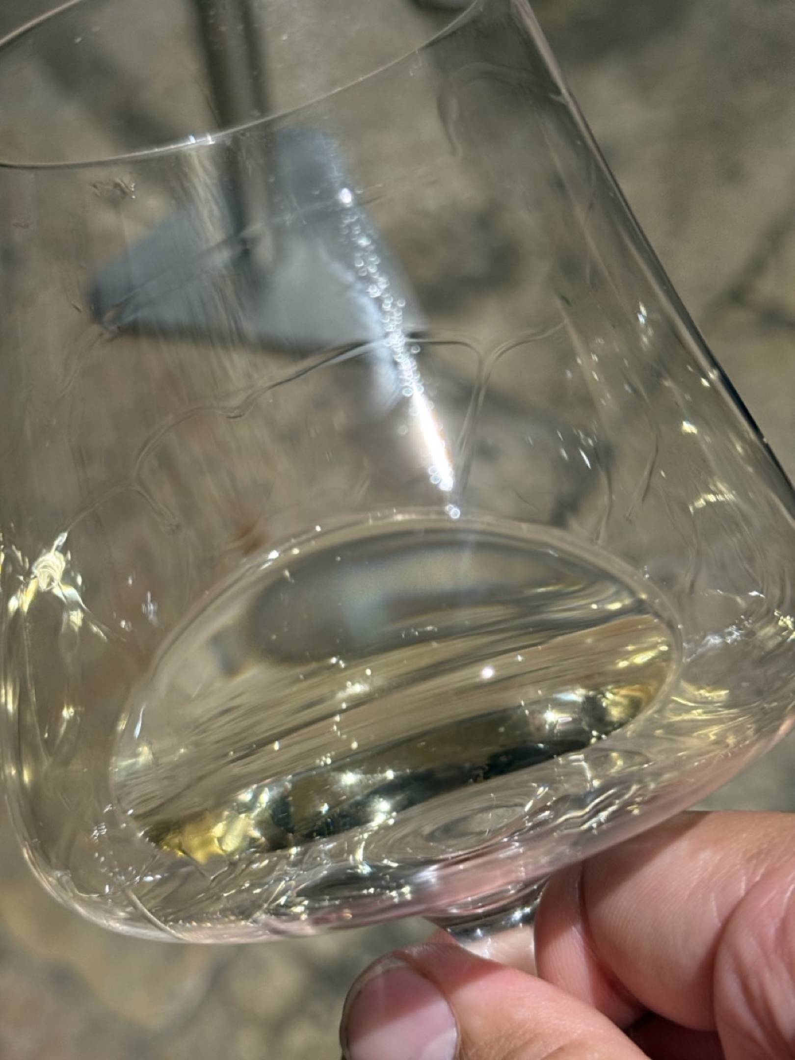 Alussia: la Borgogna senza trucco di Alexandra Wilson